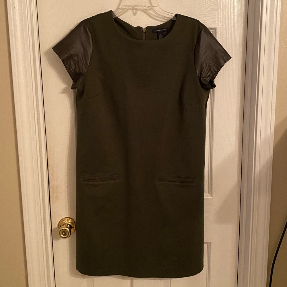 Tommy Hilfiger olive green large shift dress